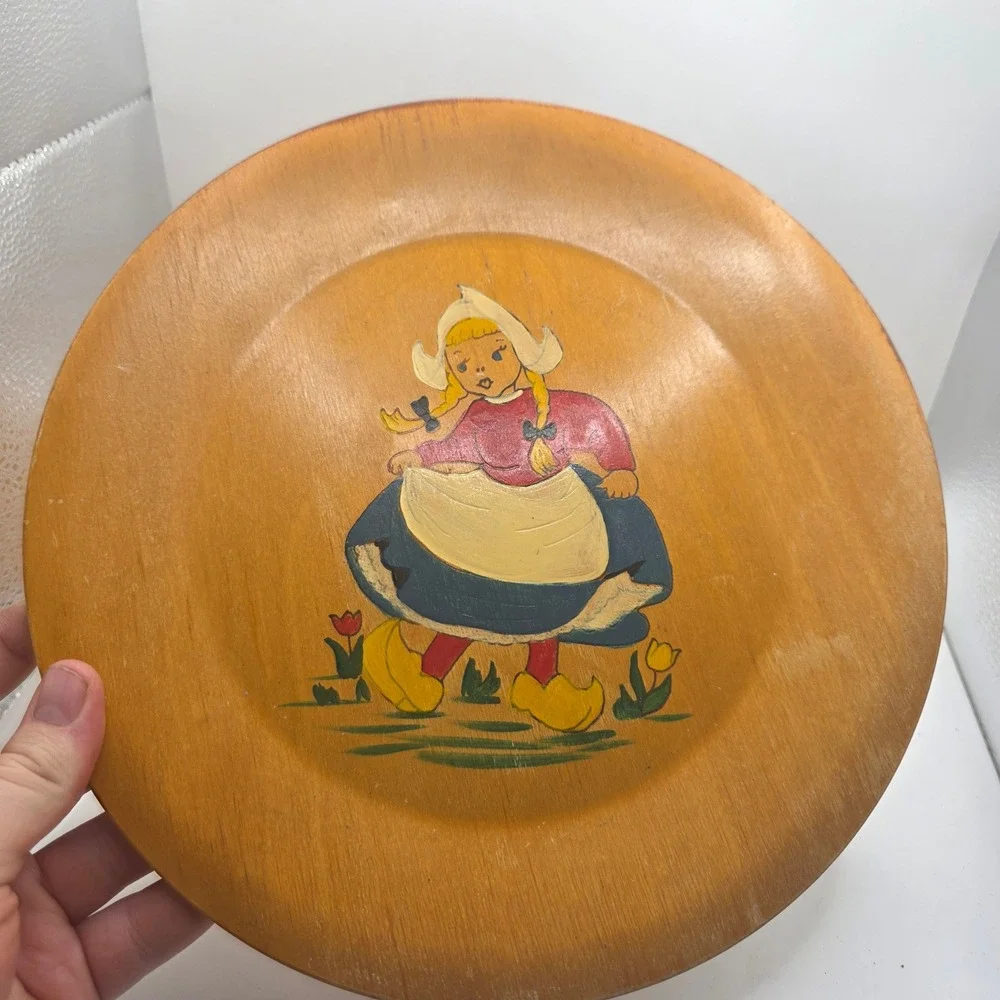 Vintage Dutch Boy Girl Wooden Wall Plates Pair Folk Art Holland MCM Decor